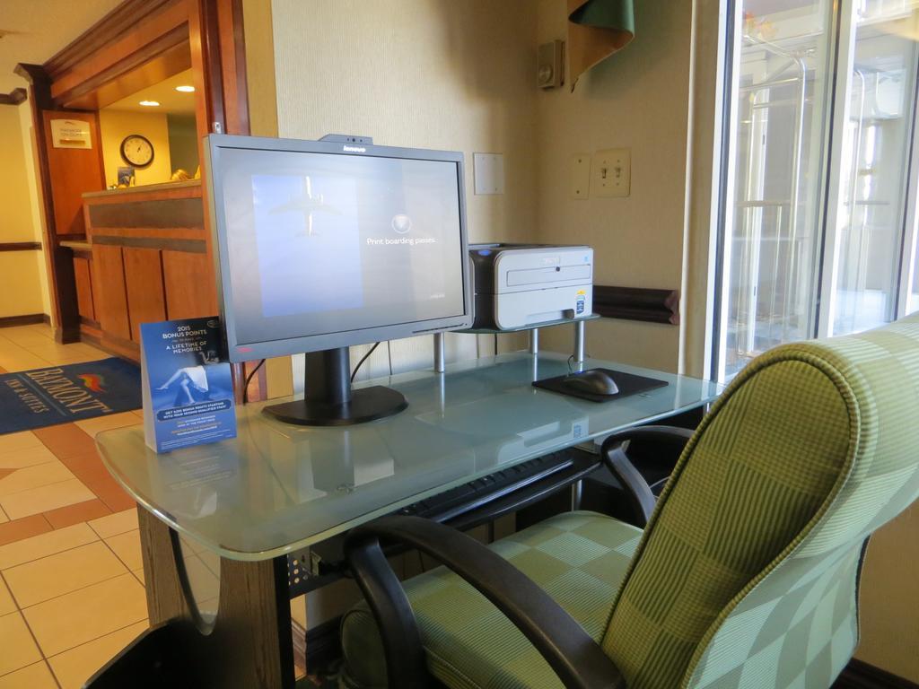 Baymont By Wyndham Kalamazoo East מראה חיצוני תמונה